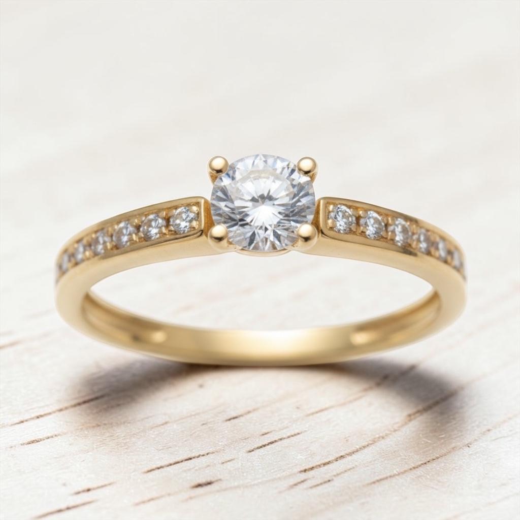 Anillo Oro 18K con Zircón y 20 Piedras en Banda