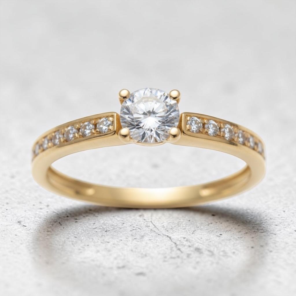 Anillo Oro 18K con Zircón y 20 Piedras en Banda